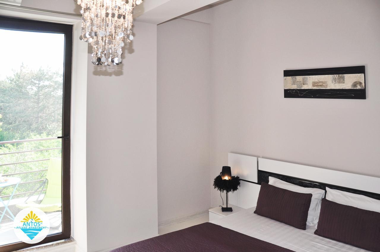 Antos Deluxe Apartment Констанца Екстериор снимка