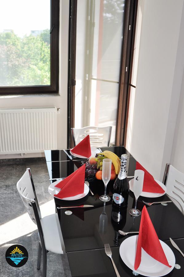 Antos Deluxe Apartment Констанца Екстериор снимка