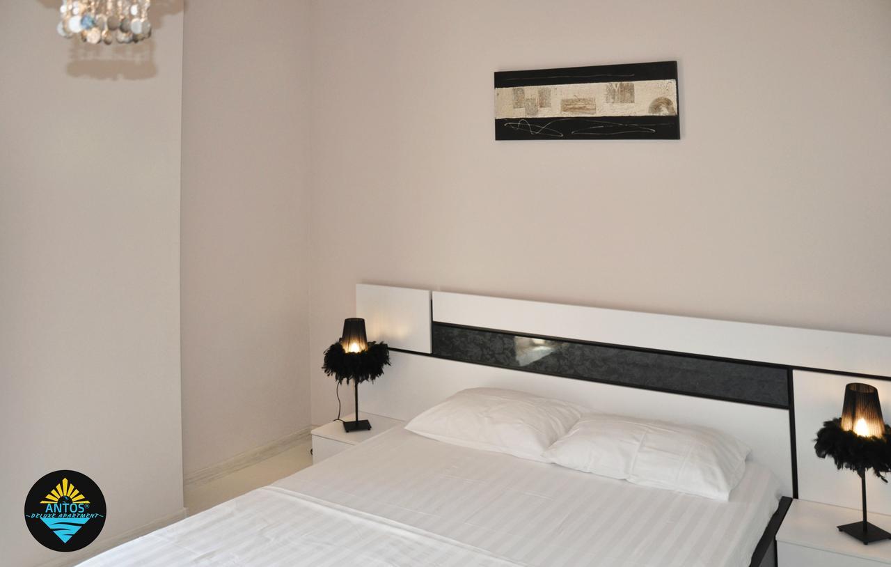 Antos Deluxe Apartment Констанца Екстериор снимка